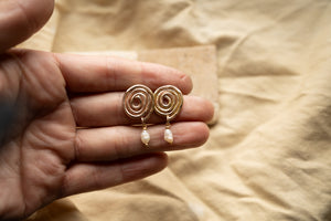 Serenity Studs Goldfill