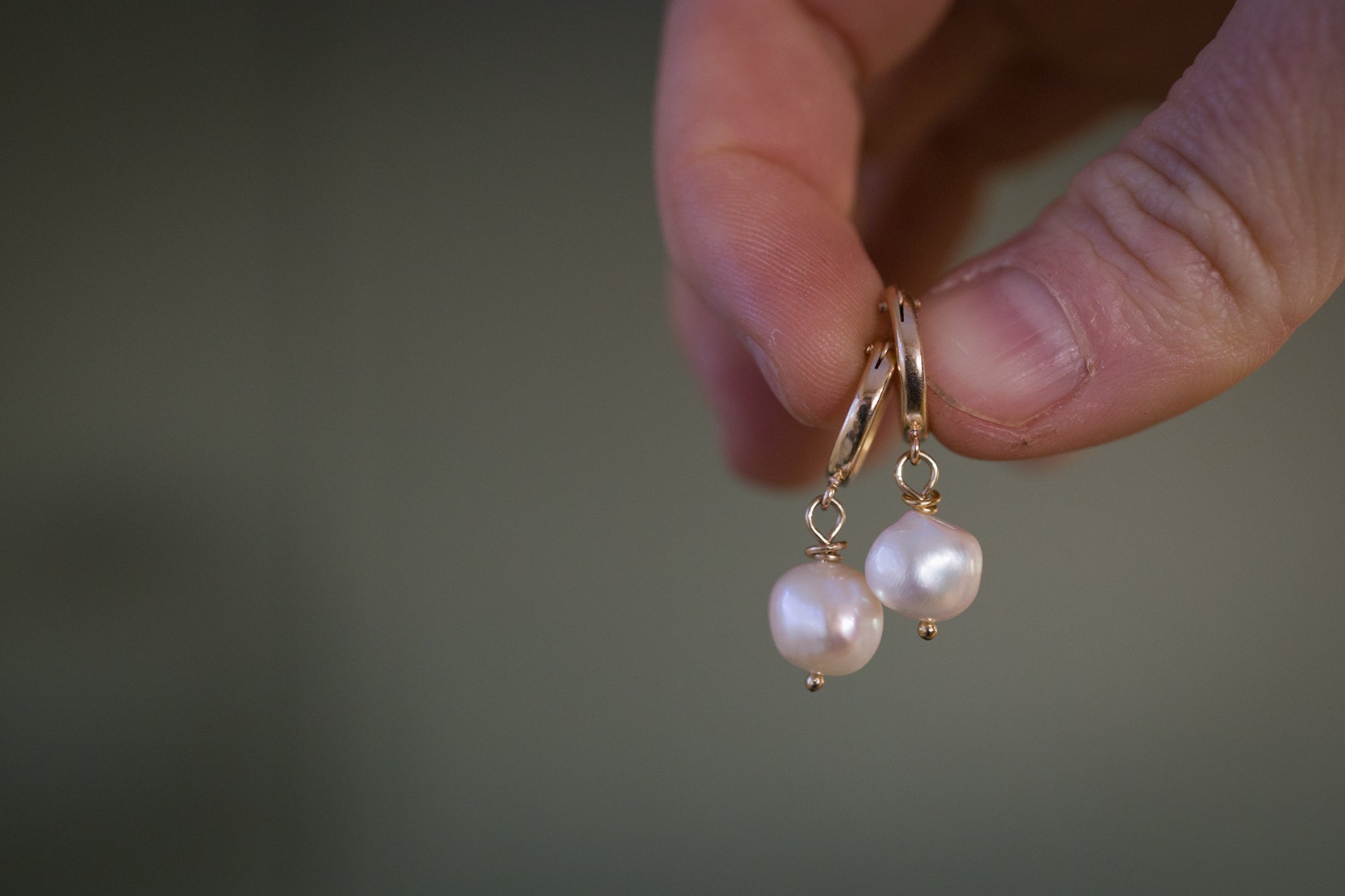 Pearl Drop Huggies 1.